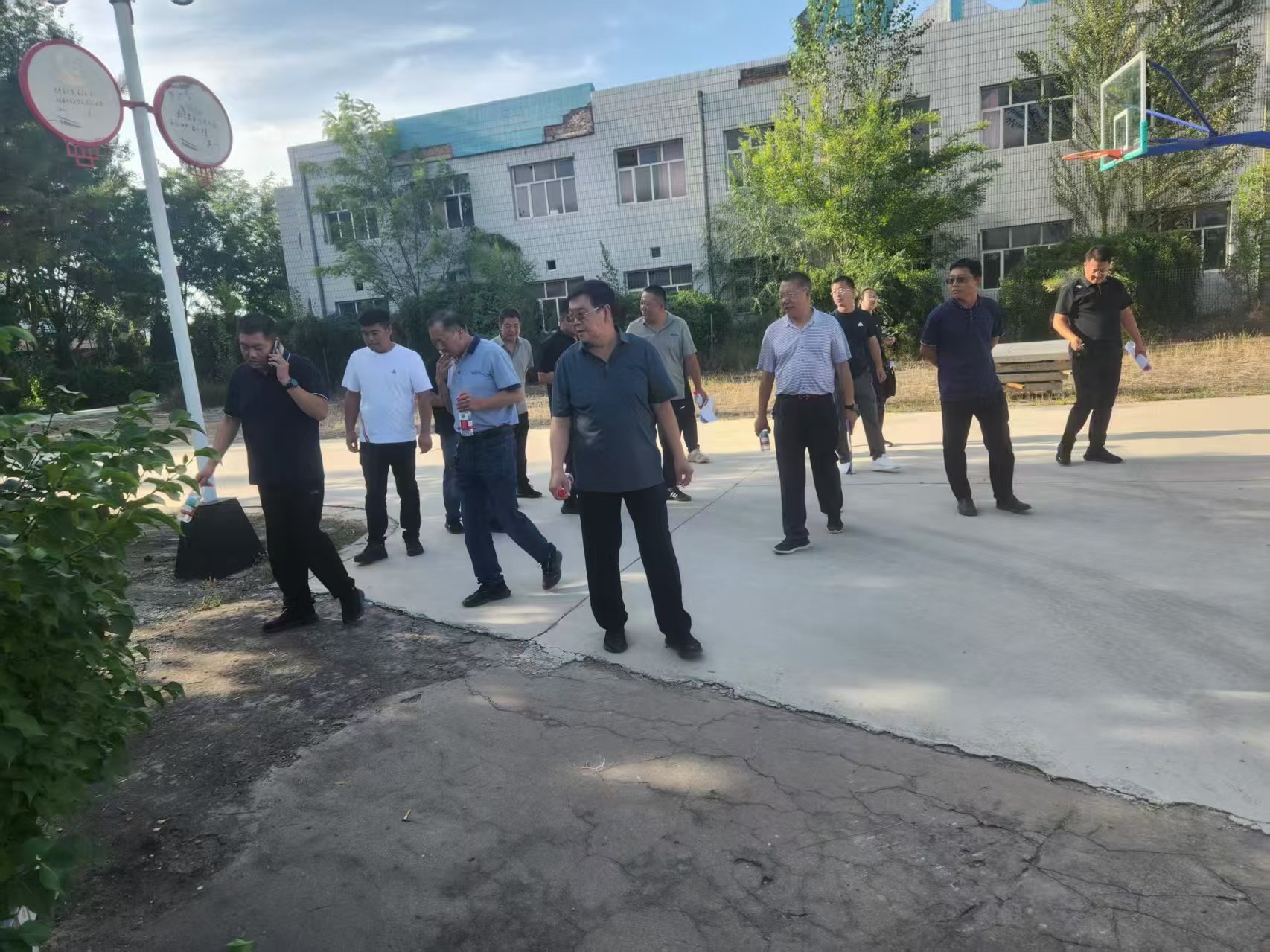 益阳市橡胶跑道混合型塑胶跑道 - 一站式服务